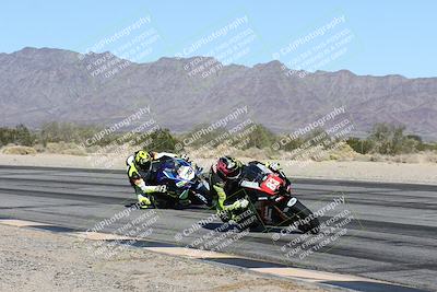 media/Dec-07-2025-CVMA (Sun) [[3e7d2de5dc]]/Race 6-The Shootout/